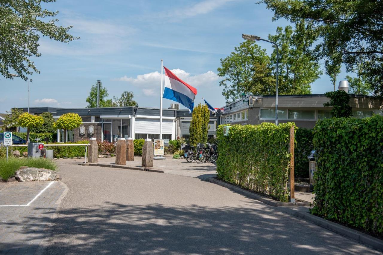 Luxe Chalets In Zeeland Aan De Kust Sint-Annaland Exterior foto